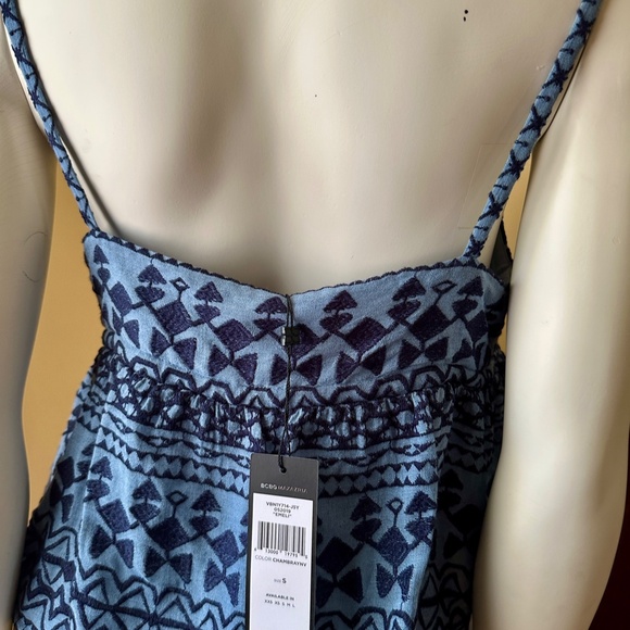 NWT BCBGMAXAZRIA Emeli Embroidered Tank Top Oversized S Chambray navy Cami NEW! - Picture 4 of 7